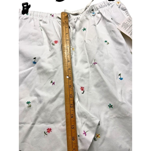 Denim & Co. White Denim Floral Embroidered High Rise Cotton Jeans  XL‎ Crop NWT - Picture 3 of 6